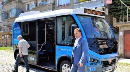 три електробуса обслужват новата туристическа линия велико търново