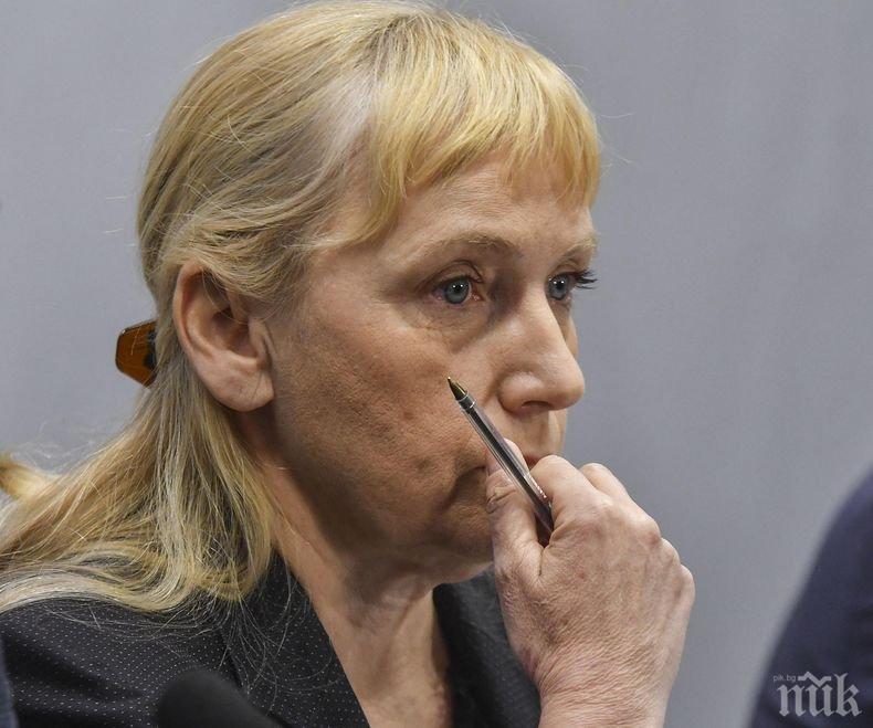 ЕП не иска да сваля имунитета на Елена Йончева