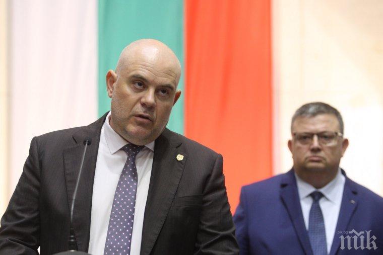 ОСТРА РЕАКЦИЯ: Обвинители и следователи от цялата страна се противопоставиха на опитите за политизиране на избора за главен прокурор