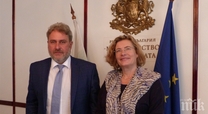 Боил Банов се срещна с френския посланик