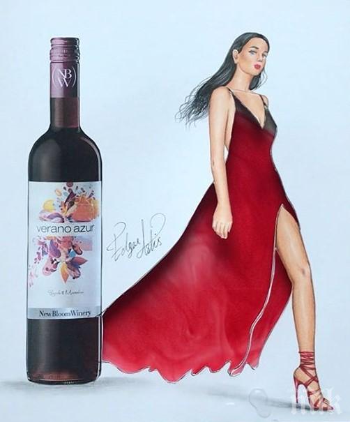 Дизайнер облече моделите си с Verano Azur