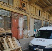 Ето го окървавеното място на двойното убийство в Пловдив (СНИМКИ 18+)