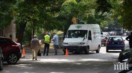 автобус пикап разбиха карлово трима ранени