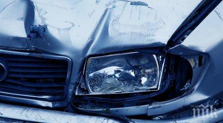 шофьори катастрофираха избягаха