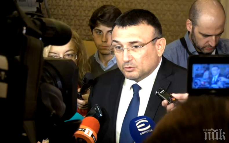 ПЪРВО В ПИК TV! Министър Младен Маринов с последни новини за взрива в Пирогов (ОБНОВЕНА)
