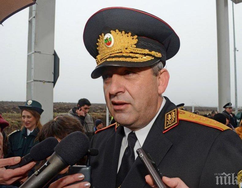 Гранична полиция с подробности за камиона пълен с мигранти в Македония - ето каква е българската следа