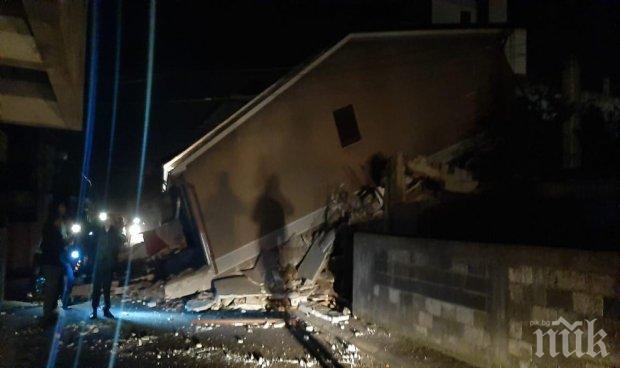 Най-малко 14 са загинали след земетресението в Албания, спасители търсят оцелели под развалините
