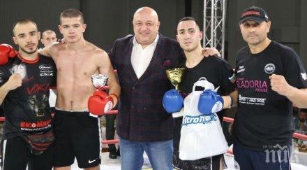 спортният министър красен кралев присъства гала вечер кикбокс дупница снимки