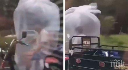 новатор китаец мотопед скри дъжда видео