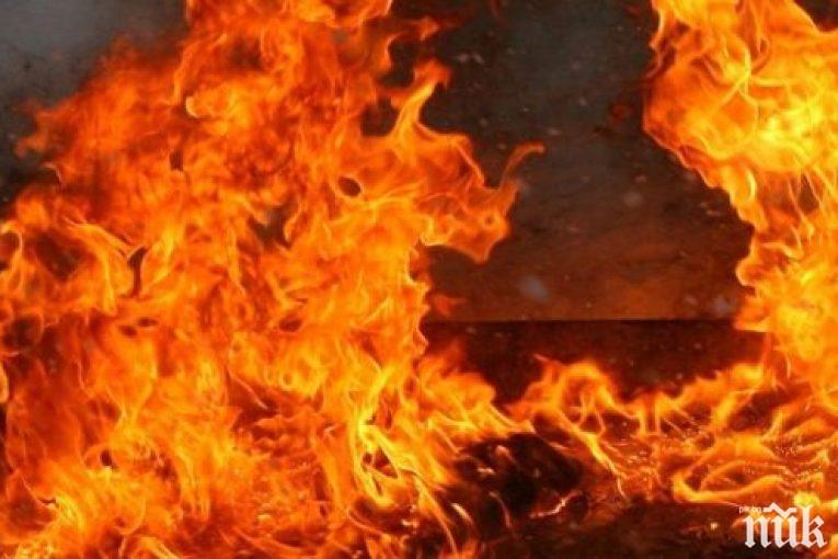 Възрастна жена почина от задушаване при пожар посред нощ
