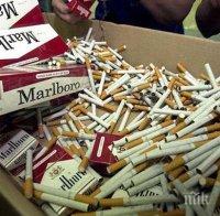 Митничари откриха 16 000 къса цигари в тайник на бус