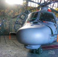 Каракачанов прие нов хеликоптер в авиобаза „Чайка” (СНИМКИ)