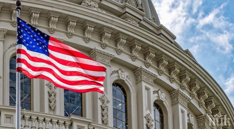 Сенатът на САЩ одобри помощта от 40 милиарда долара за Украйна