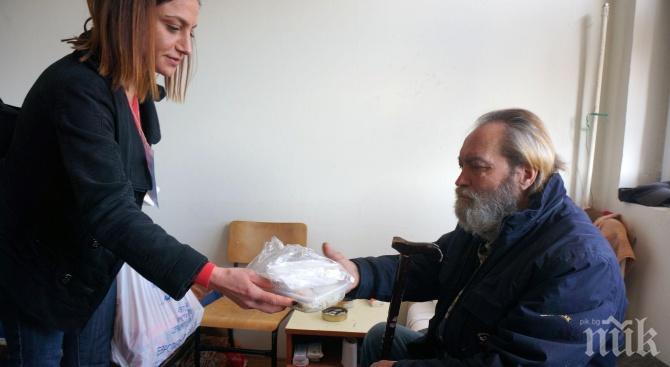 Студеното време напълни приютите за бездомни в София и Русе