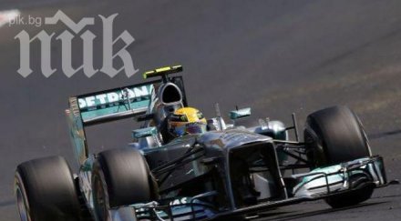 люис хамилтън триумфира хунгароринг