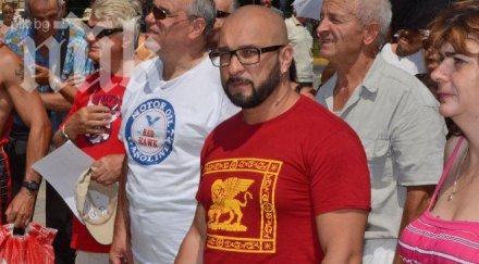 шамара рапът социална музика нормално съм ляв