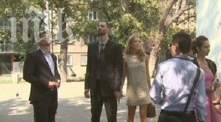 матей казийски показа новата любима елизабета