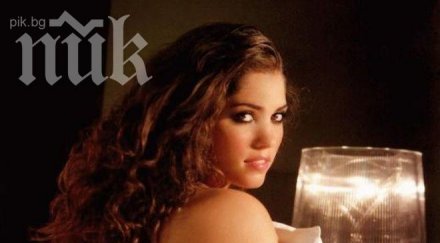 жената снайдер поисках уесли направим тройка друго момиче