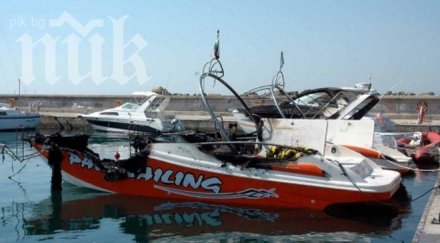 атака наши руски баровци морето запалиха луксозни яхти несебър снимки