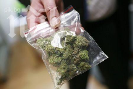 Задържаха осем души с наркотици на Spirit of Burgas