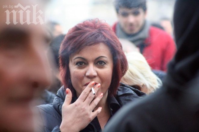 Корнелия Нинова пред ПИК: ГЕРБ изхарчи 4 млрд. лева от фискалния резерв