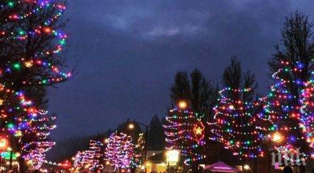 американски град постави рекорд 797 светещи елхи коледа