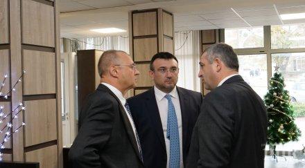 младен маринов участва изнесено заседание комисията вътрешна сигурност обществен ред