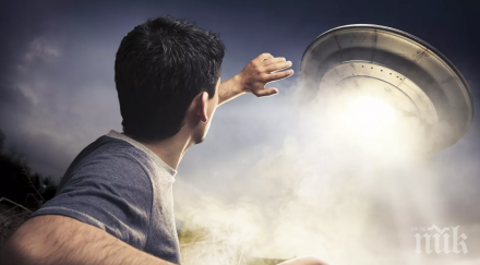 нашествие извънземни русия тревога заради летящ обект форма медуза