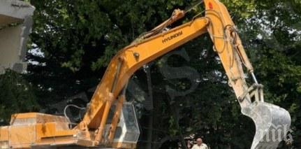 строители прекъснаха тока лозенец