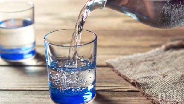 Изпращат 26 хиляди бутилки минерална вода в Перник