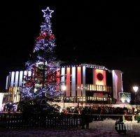 Деси Радева е права - Бургас случи на кмет. А в София духът на Коледа все ни заобикаля