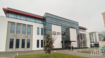 За първи път България: Курс за поставяне на раменната става в МУ-Пловдив