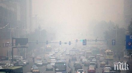 училищата иран затвориха заради мръсен въздух