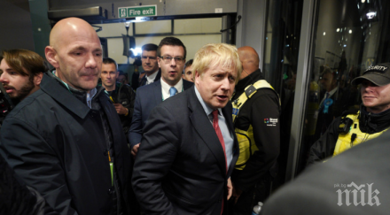 окончателно консерваторите пълно мнозинство великобритания брекзит януари