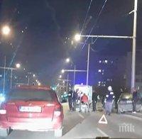 Шофьорка нацели стълб във Варна, за да не убие дрогиран пешеходец - друга жена зад волана блъсна дете и офейка