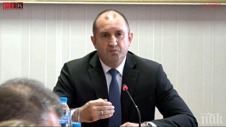 Шефът на прокурорската асоциация категоричен пред Радев - прокуратурата е независима само в съдебната власт