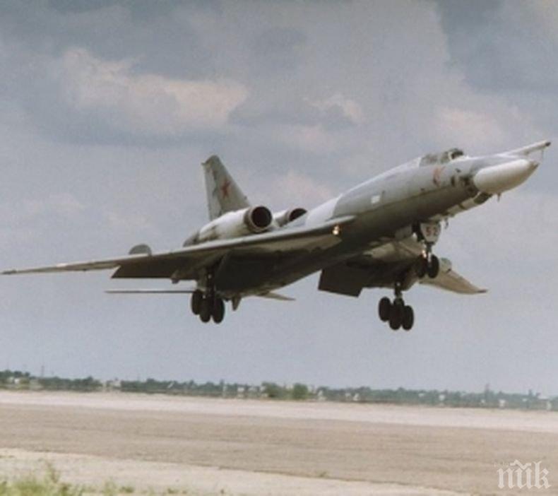 Руски бомбардировач кацна аварийно след отказ на двигател
