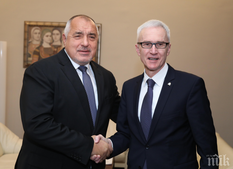 ПЪРВО В ПИК! Премиерът Борисов се срещна с генералния секретар на Интерпол Юрген Щок: Убедени сме в ключовата роля на организацията в областта на сигурността в световен мащаб