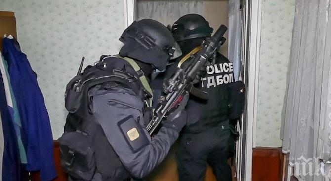 ПЪРВО В ПИК: Спецсъдът осъди баба и внук - наркодилъри  