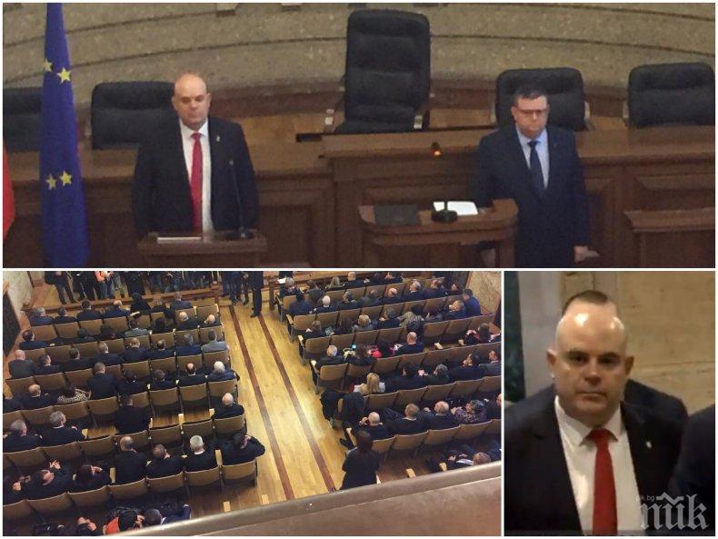 ЕДНО КЪМ ЕДНО: Гешев със силни думи за политическия натиск - кой иска да унищожи прокуратурата и ще лови ли слон с въдица като обвинител №1 (ОБНОВЕНА)