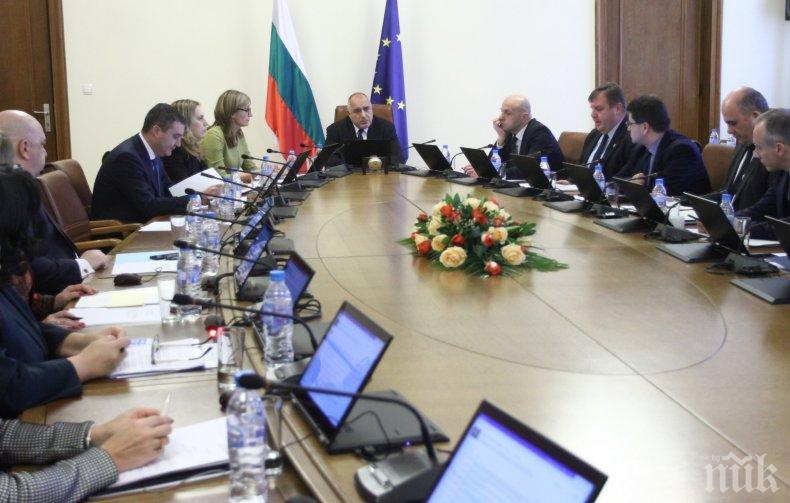 Кабинетът ще определи размера на минималната работна заплата за 2020 г.