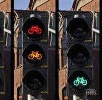 Модернизират светофарите и таблата на спирките във Велико Търново