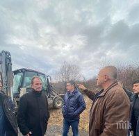 ПЪРВО В ПИК TV: Борисов извънредно на инспекция в Перник - вика на място прокурори и полиция за водата (ОБНОВЕНА/СНИМКИ)