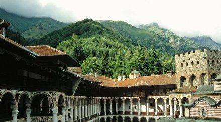 чудодейни места българия посетите почивните дни