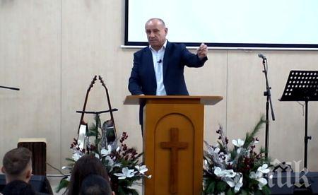 Как празнуват Рождество протестантите в България