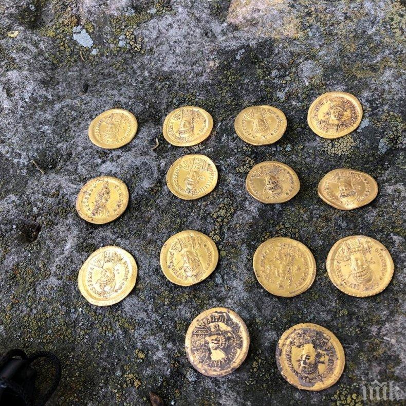 Българинът скача на златото за подарък, слага под елхата монети с мишки и прасета