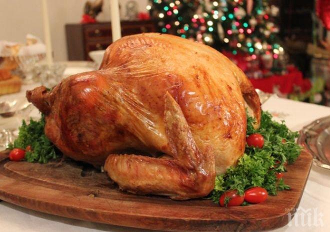 Печената пуйка е едно от най предпочитаните ястия за Коледа Може