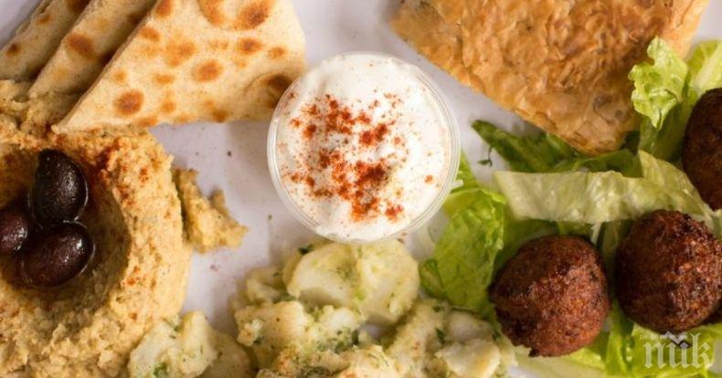 Израелски уебсайт създаде „гореща линия“ за кулинарни въпроси по случай предстоящите празници