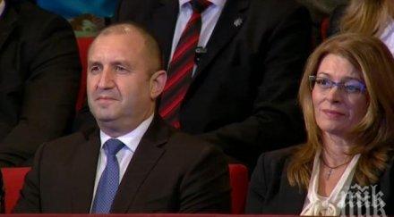 480 000 лева събра концертът българската коледа