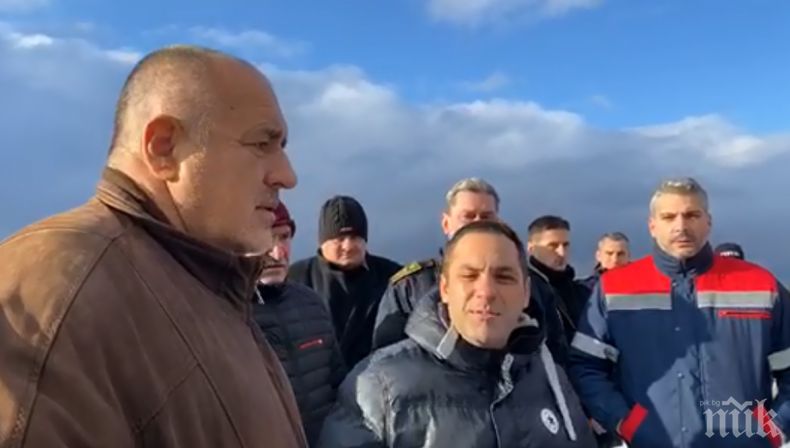 ГОРЕЩО В ПИК TV: Борисов гневен в Перник: ВиК да се стягат в цяла България - всеки виновен ще си понесе отговорността (ОБНОВЕНА) 